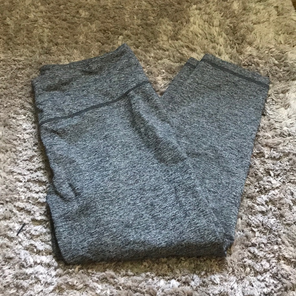 Victoria’s Secret sport leggings